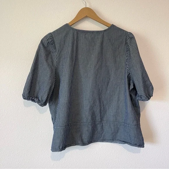 Loft Striped Denim Top sz Large Blue Bows Puff Sleeve Cottage Cropped Chambray - Picture 7 of 7